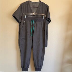 Figs Grey Scrub Set with Aqua Accents
